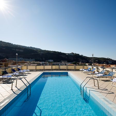Grand Hotel Cesare Augusto Sorrento Bagian luar foto