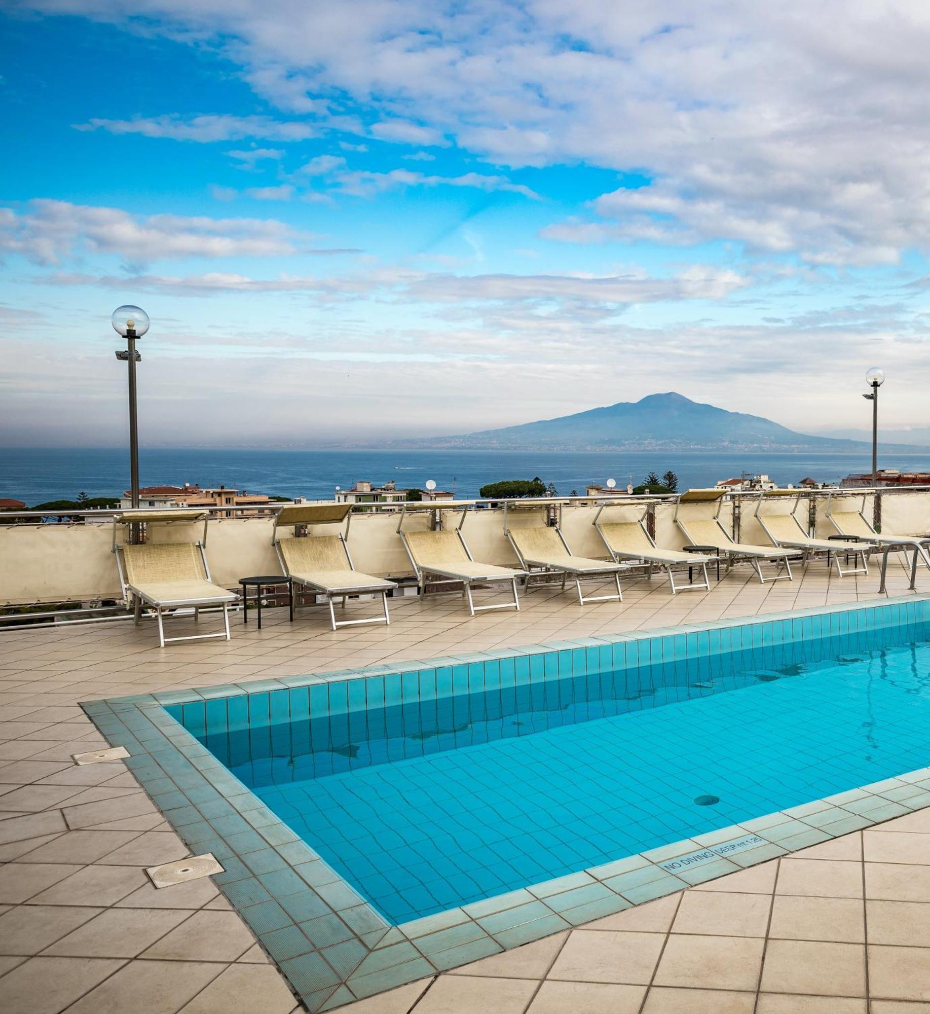 Grand Hotel Cesare Augusto Sorrento Bagian luar foto